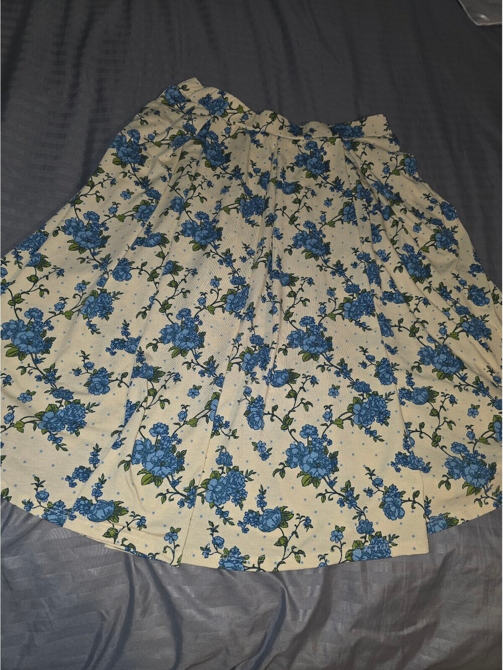 LuLaRoe Madison Skirt with Pockets - Blue Floral on Butter Cream-Size Large